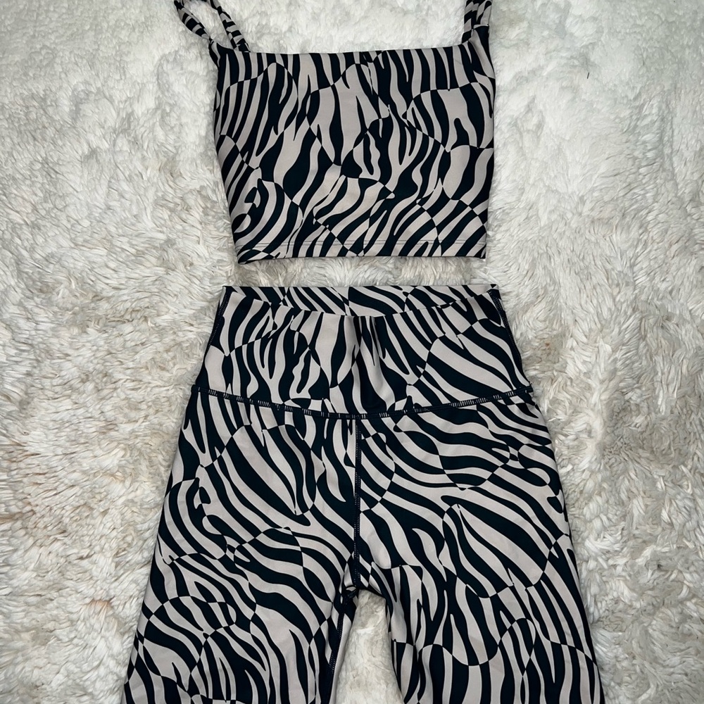 Green and White Zebra Print Workout Set